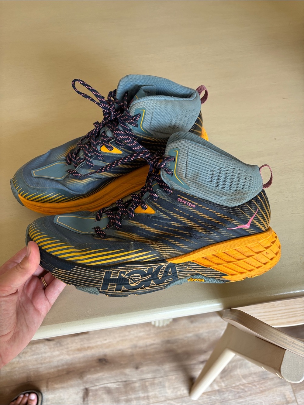 Hoka One One Speedgoat Mid 2 GTX Waterproof Trail Shoes | Women’s Size 10 - Picture 5 of 12